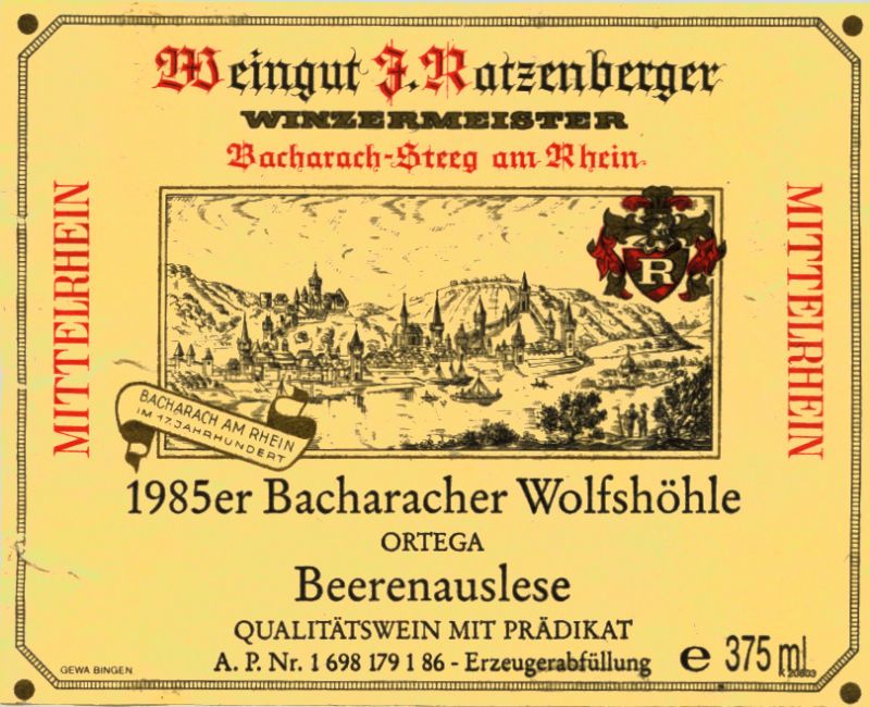 Ratzenberger_Bacharacher Wolfshöhle_ortega_beerenausl 1985.jpg
